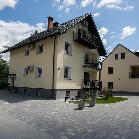 Apartments Razingar 9 Блед Екстер'єр фото