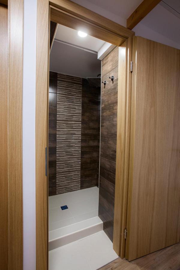 Apartments Razingar 9 Блед Екстер'єр фото