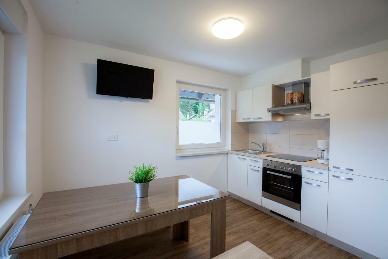 Apartments Razingar 9 Блед Екстер'єр фото