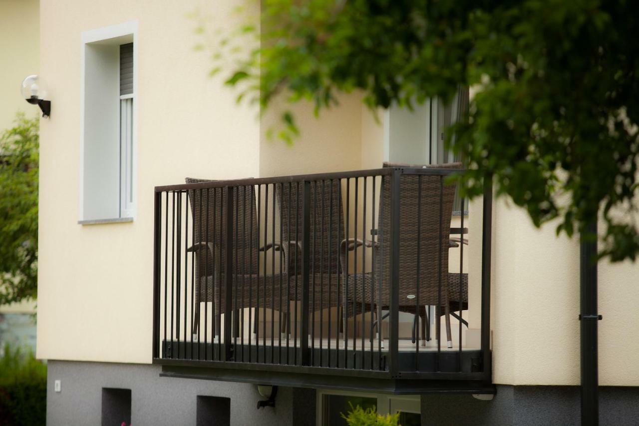 Apartments Razingar 9 Блед Екстер'єр фото